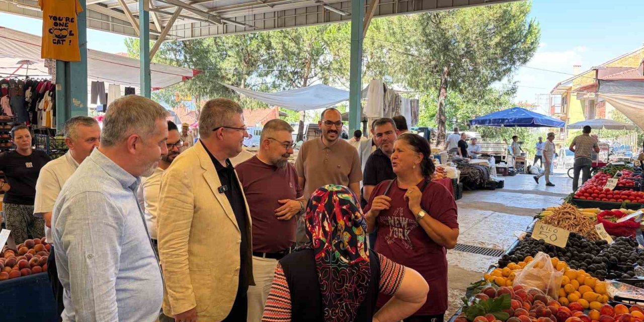 Denizli AK Parti Kayıhan Pazarının nabzını tuttu