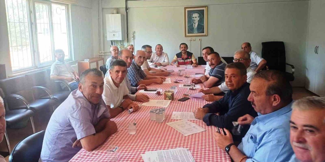 Çavdarhisar’da muhtarlara hasat dönemi ve anız yangınları eğitimi