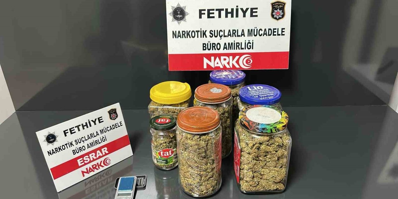 Fethiye’de 1195 gram uyuşturucu madde ele geçirildi