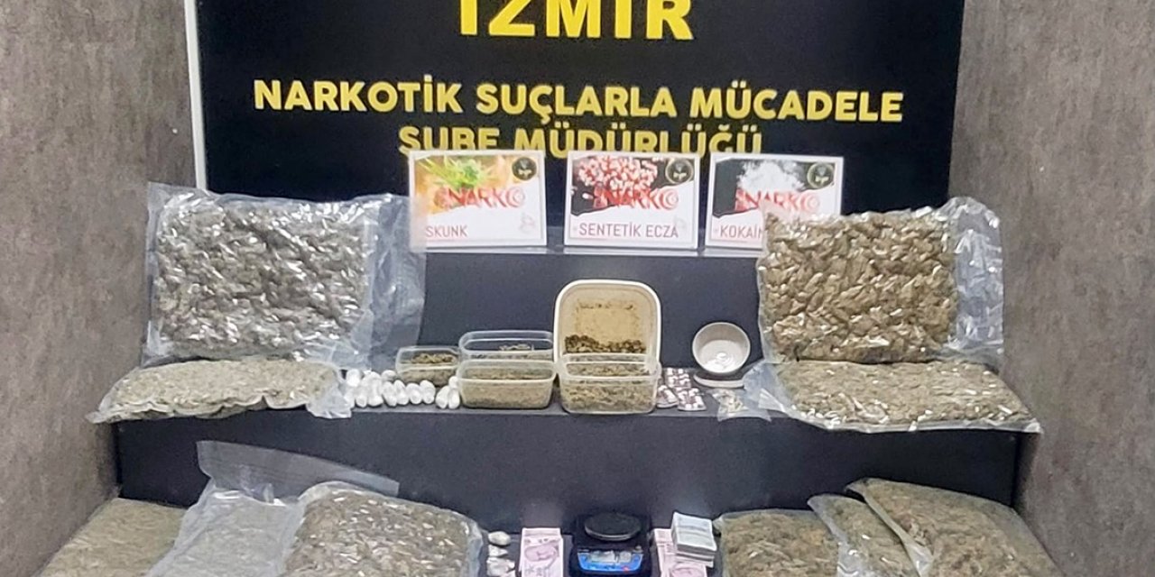 İzmir’de zehir tacirlerine baskın: 11,5 kilo uyuşturucu ele geçirildi