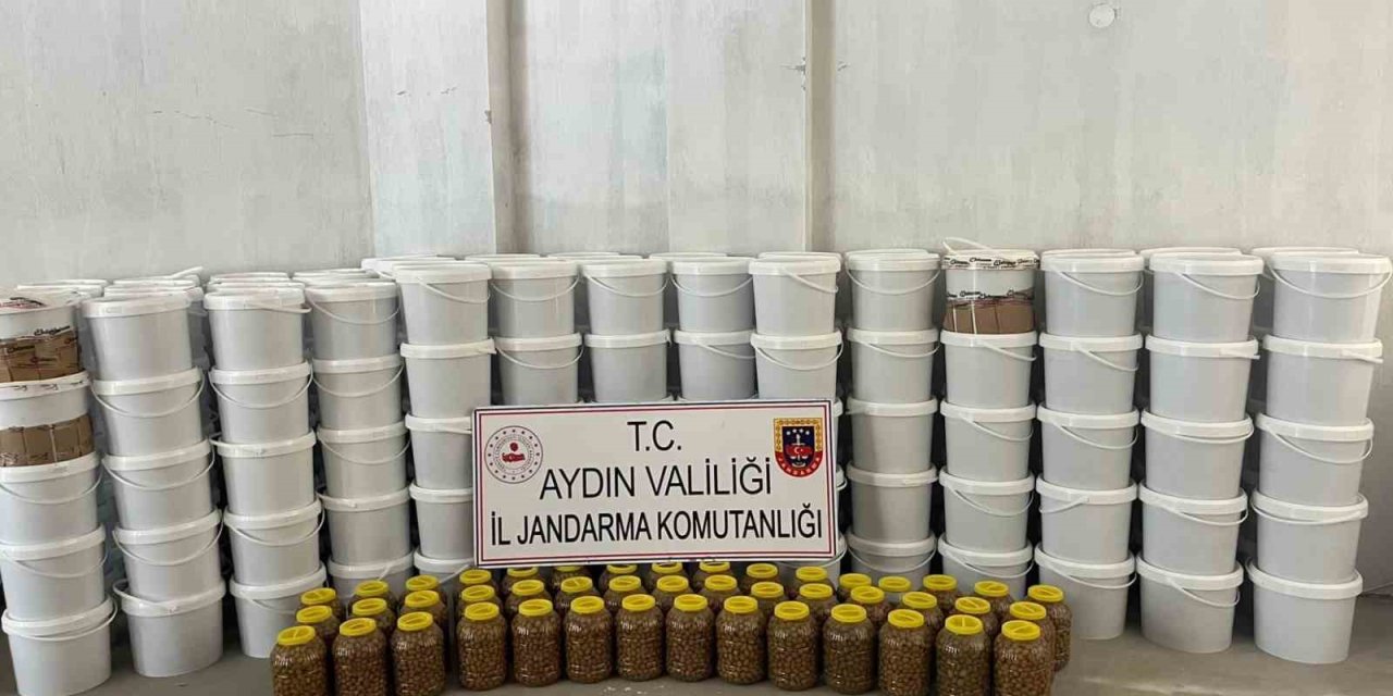 Köşk’te 3 milyon liralık sahte gıda operasyonu: "4 ton salça ve 300 kilo zeytin ele geçirildi"