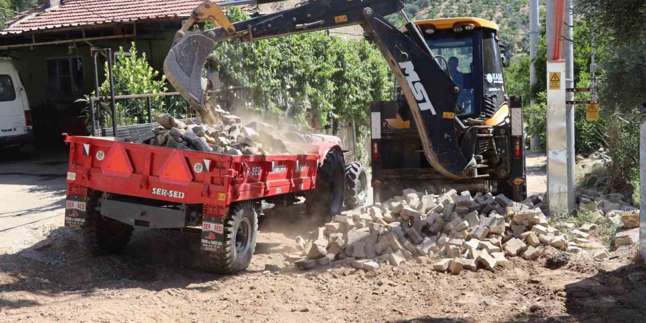 Nazilli Belediyesi kırsal mahallelere yatırım seferberliği başlattı
