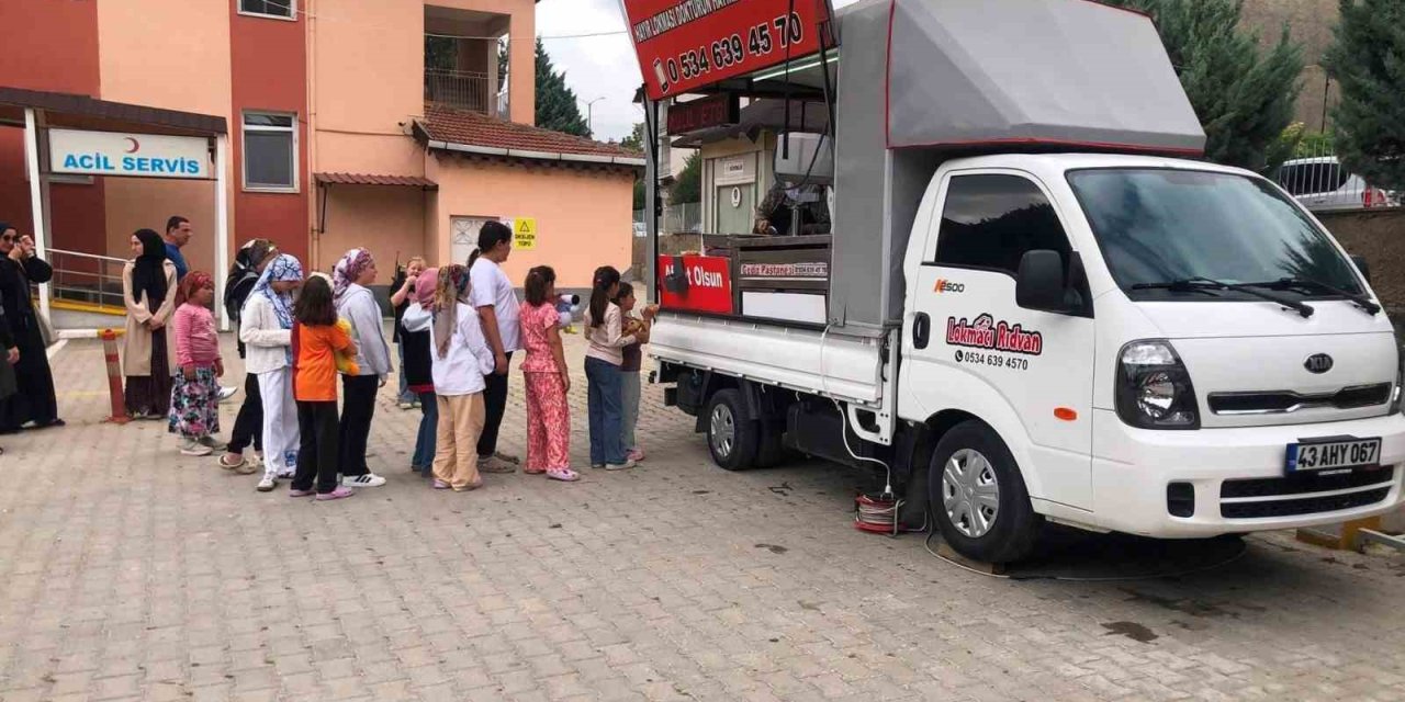 Hisarcık İlçe Hastanesi’nde geleneksel lokma hayrı