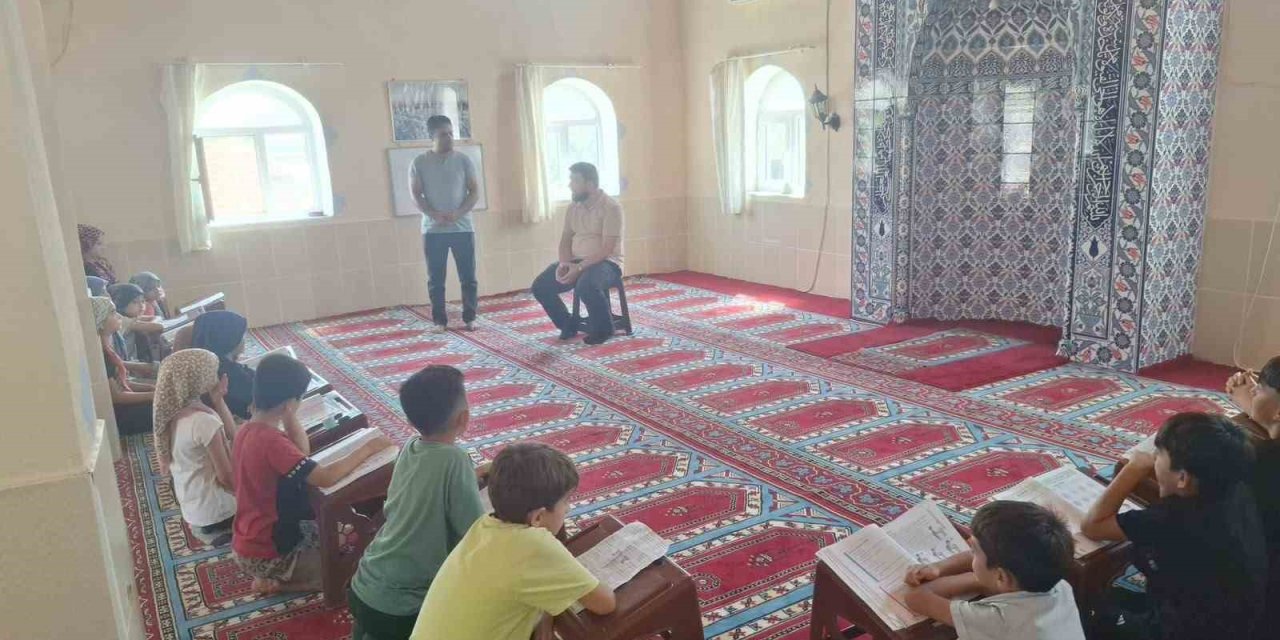 Müftü Güvenir öğrencilerle buluştu