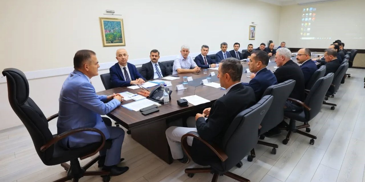 Köyceğiz ve Dalyan için planlanan "Elektrikli Tekne Dönüşüm" projesi görüşüldü