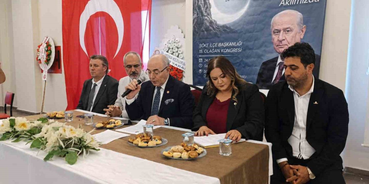 MHP Söke’de Onur Şahin dönemi başladı