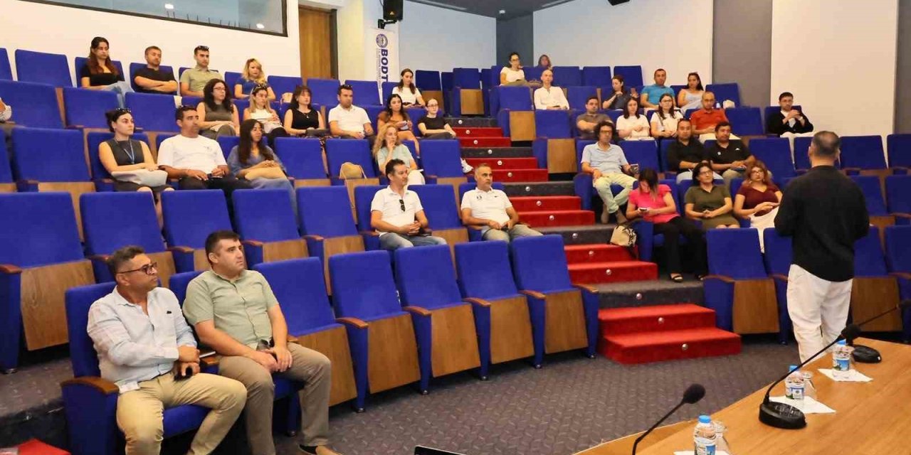 Bodrum Belediyesi’nde hizmet içi eğitimler devam ediyor