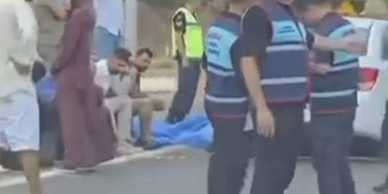 İzmir’de iki otomobil çarpıştı: 1 ölü, 5 yaralı