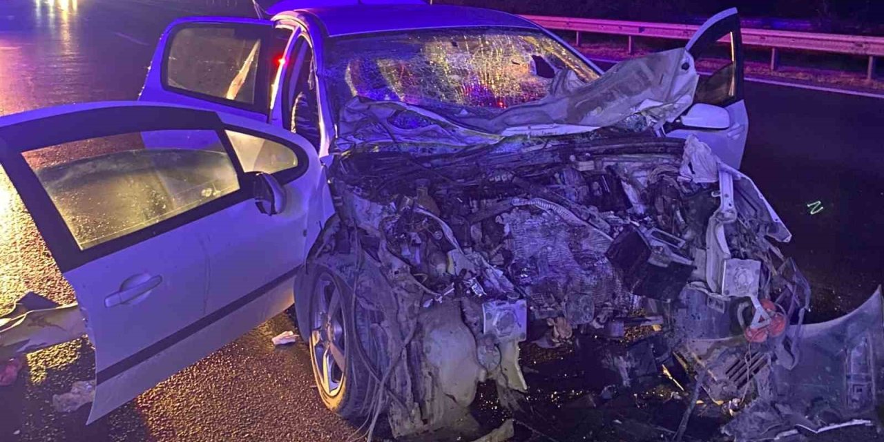 Aydın-İzmir Otoyolu'nda feci kaza: 1 ölü, 3 yaralı