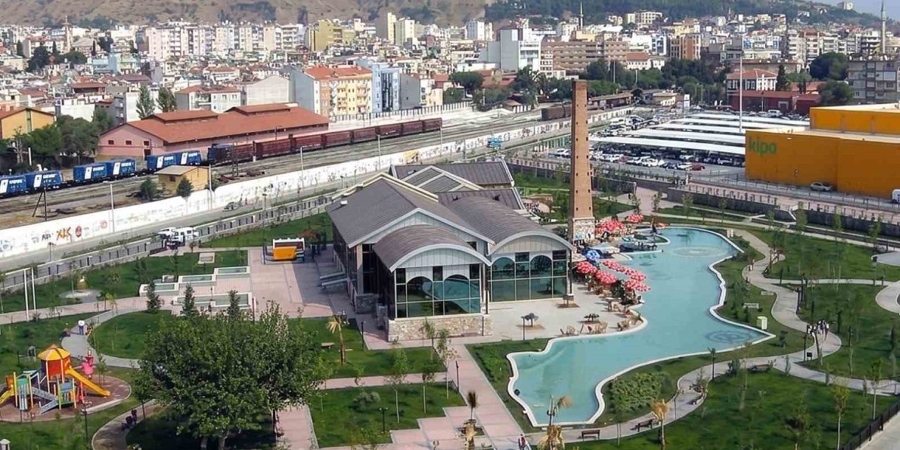 Efeler’de Akademik Meslek ve Tanıtım ve Kariyer Günleri başlıyor