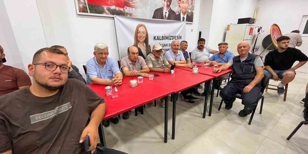 CHP Selendi İlçe Teşkilatından 150 kişi istifa etti