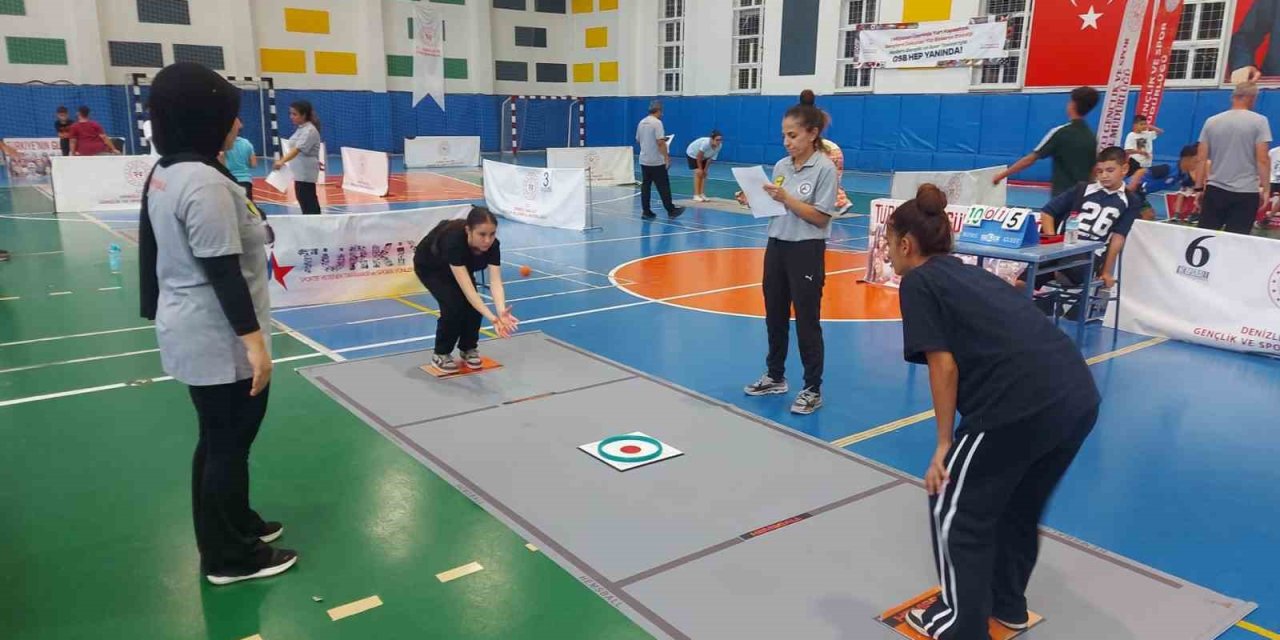15 Temmuz Hemsball Turnuvasında 65 sporcu madalya için yarıştı