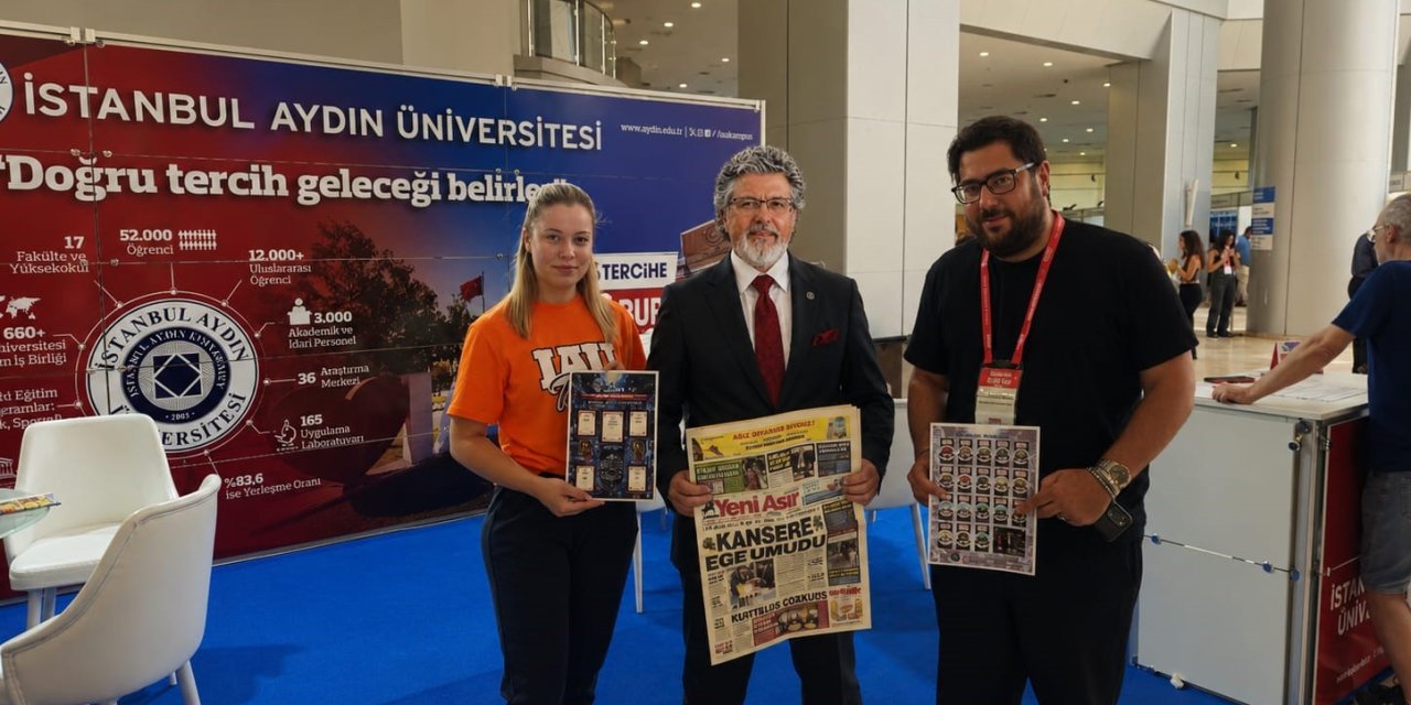 Karya Farma HBX Ar-Ge Akademi, İzmir’deki tercih fuarında tanıtım yaptı