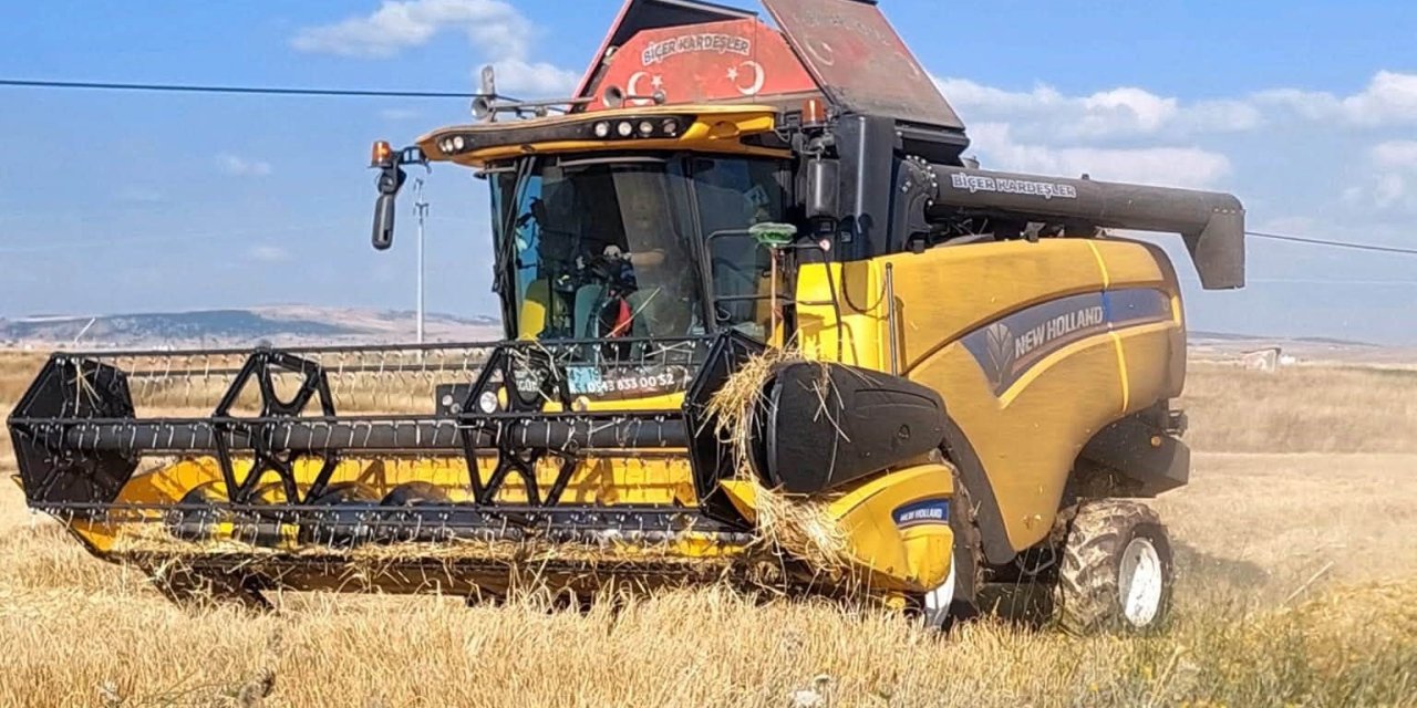 Kütahya’da yerli ve milli arpa çeşitlerinde verimli hasat