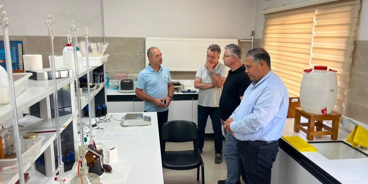 Manisa’daki tarımsal analiz laboratuvarının çalışmalarına sıkı takip