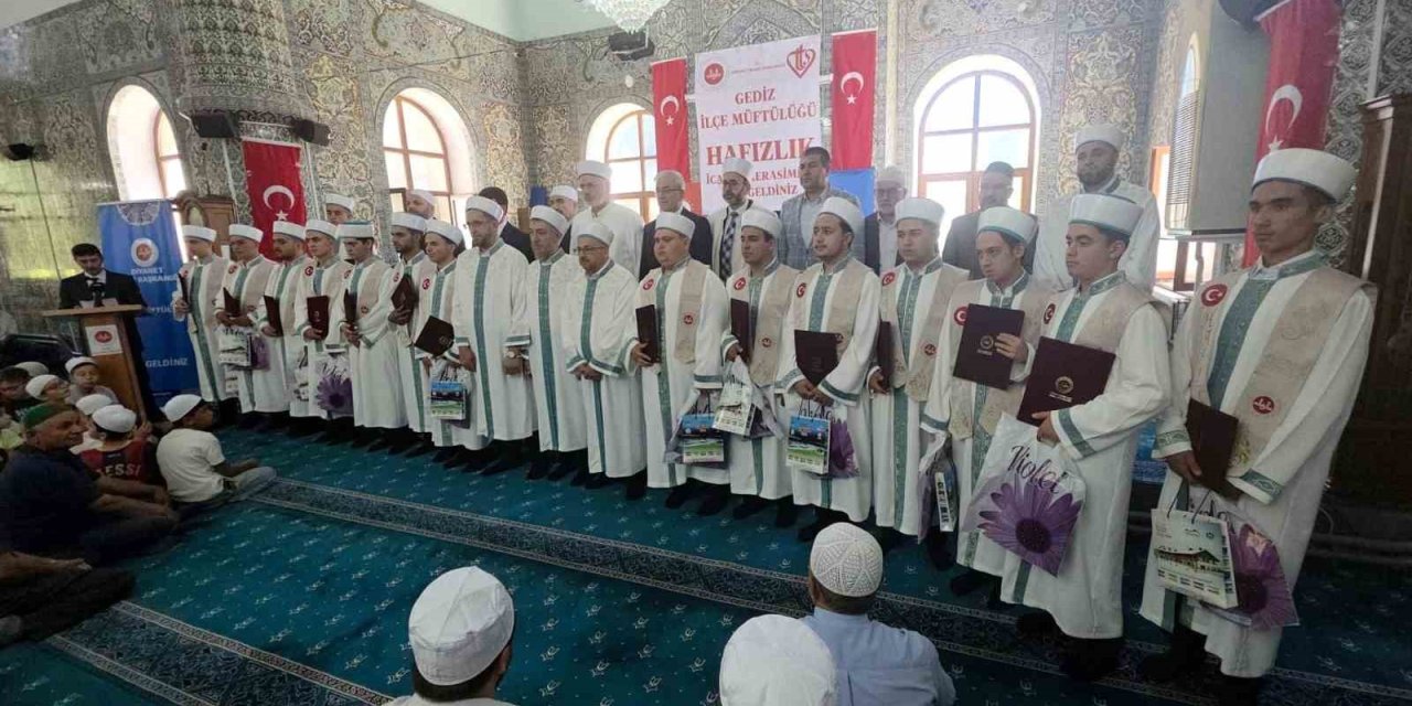 Kütahya’da 15 hafız için icazet merasimi
