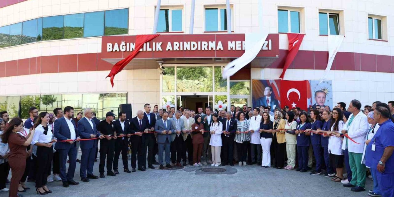 Tavas’a iki yeni sağlık tesisi kazandırıldı