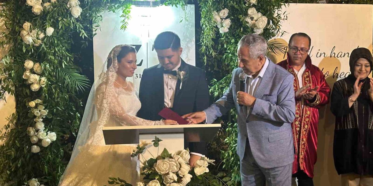 Manisa protokolü Özkan ailesinin mutluluğunda buluştu