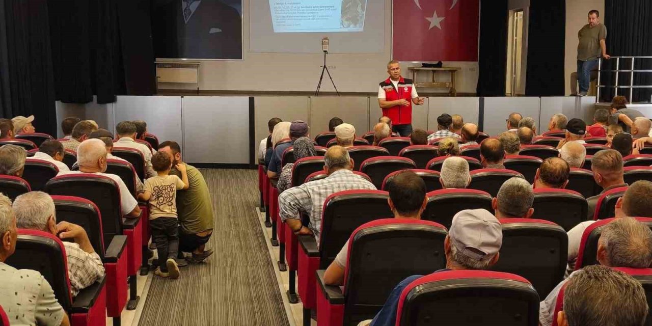 İncirde kaliteyi artıracak uygulamalar üreticilere anlatıldı