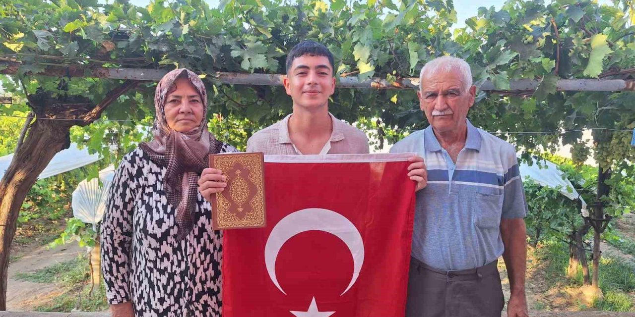 Siyer bilgisiyle umre ödülü