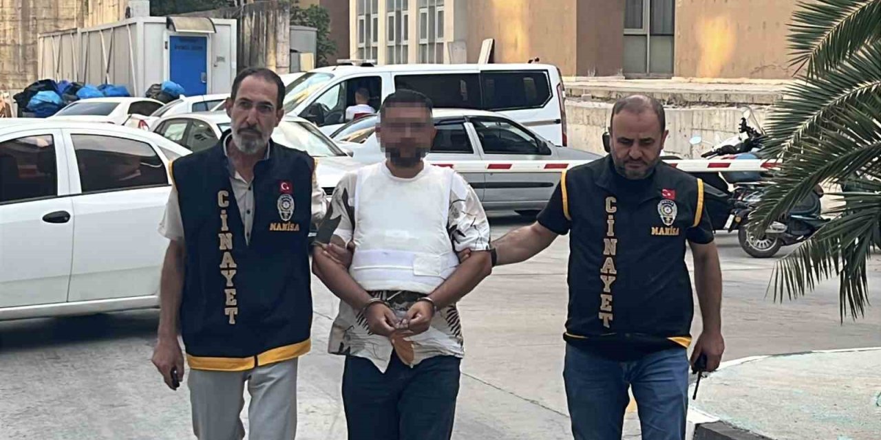 Manisa’da baba ve oğlunu öldüren zanlı İzmir’de yakalandı
