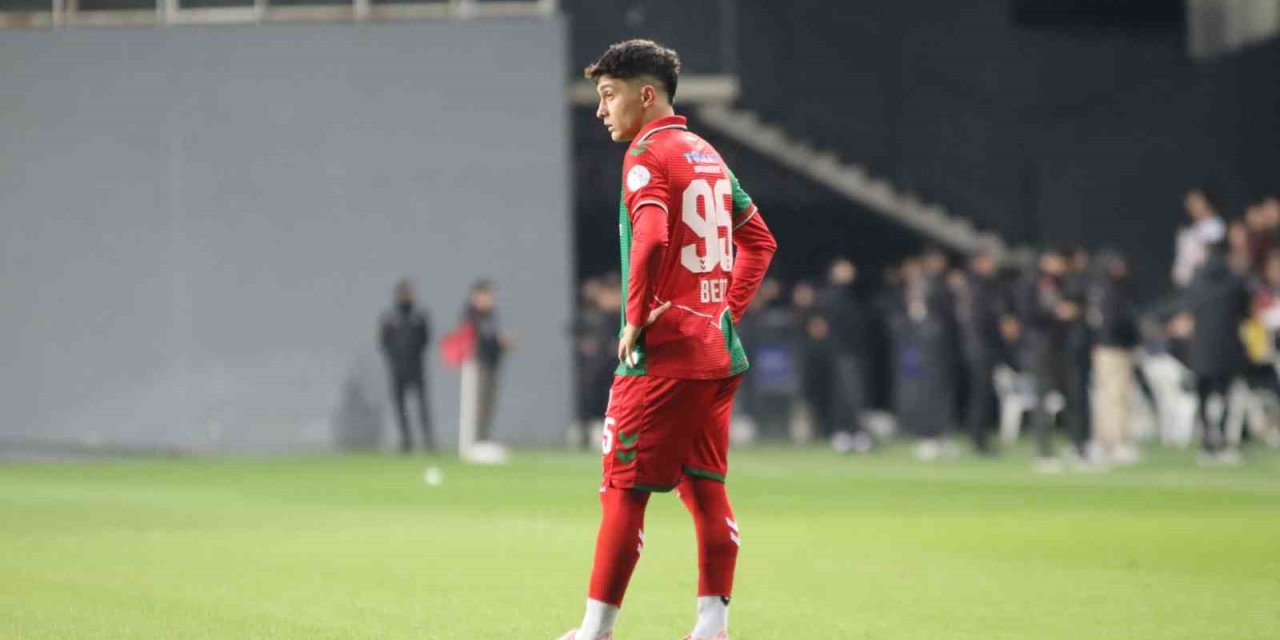 Karşıyakalı Berat Şahin için Amed Sportif Faaliyetler devrede