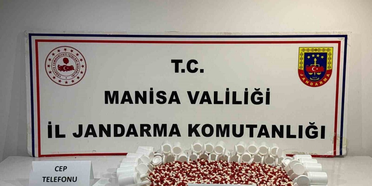 Manisa jandarmasından 2 ilçede uyuşturucu operasyonu