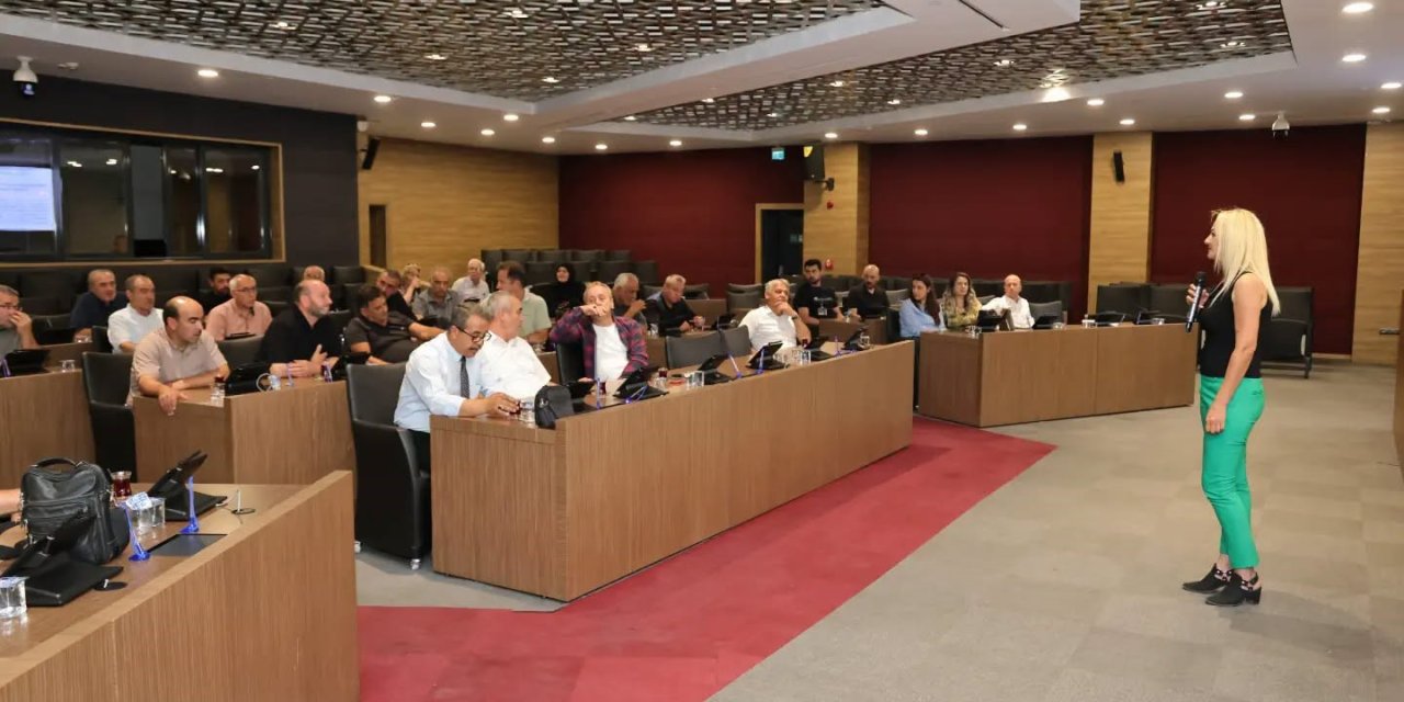 Kütahya’da mahalle muhtarlarına ’Depozito Yönetim Sistemi’ tanıtıldı
