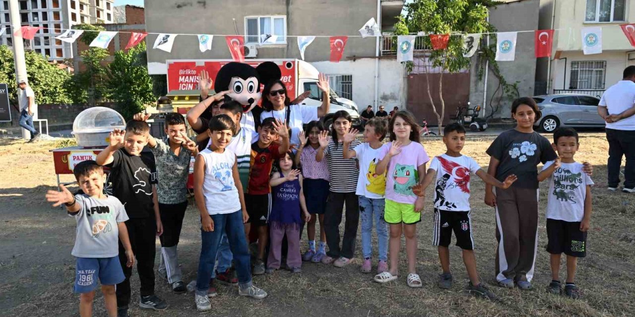 ’Mahallemde şenlik var’ Manisa’da komşuluk ruhunu yeniden canlandırdı