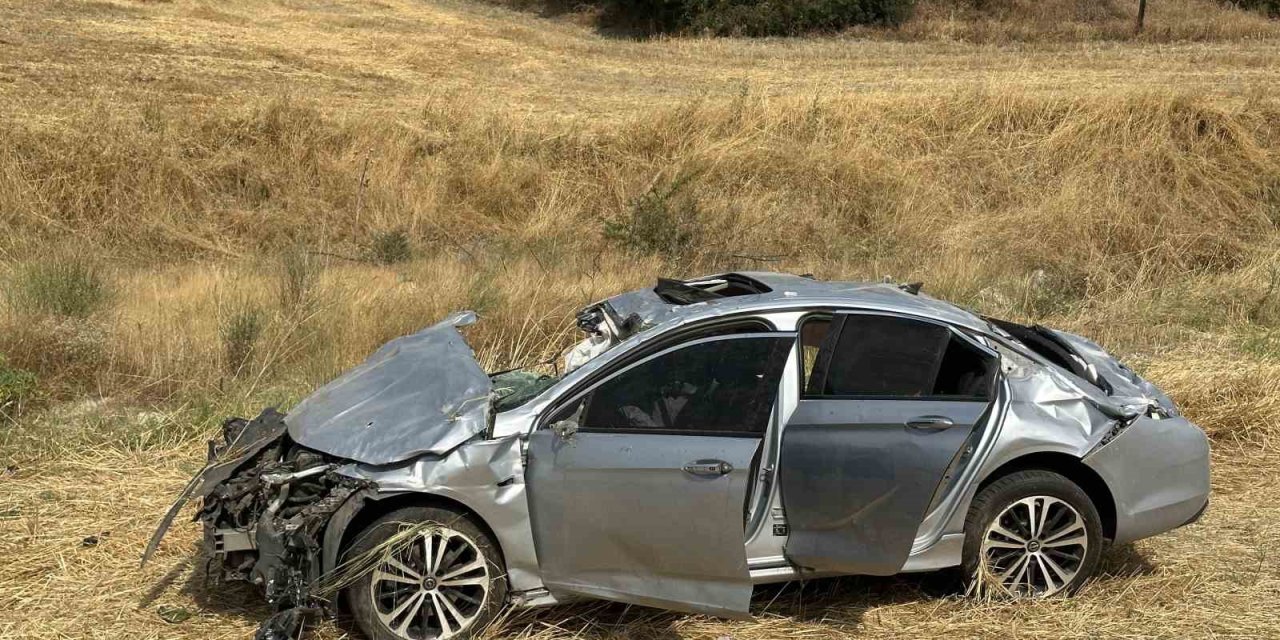 Uşak’ta otomobil takla attı: 1 ölü