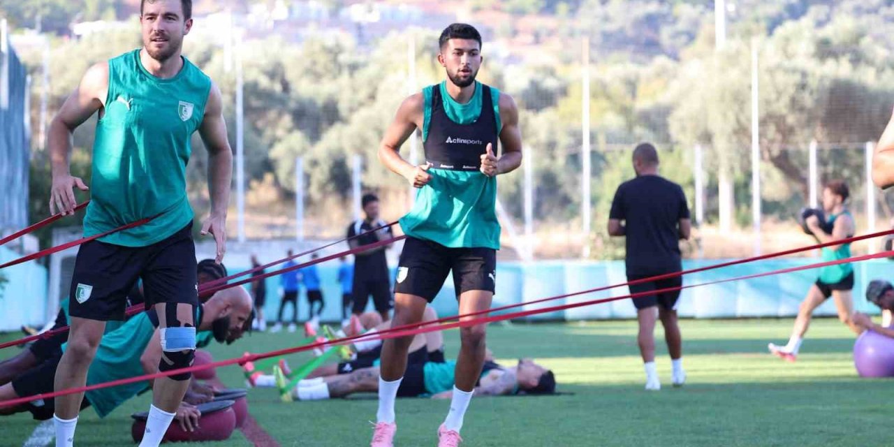 Burhan Eşer: "Genç ve dinamik bir takım oluşturmaya çalışıyoruz"