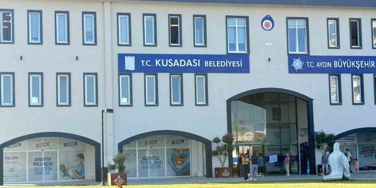 Kuşadası Belediyesi’ne 3. dalga operasyonu