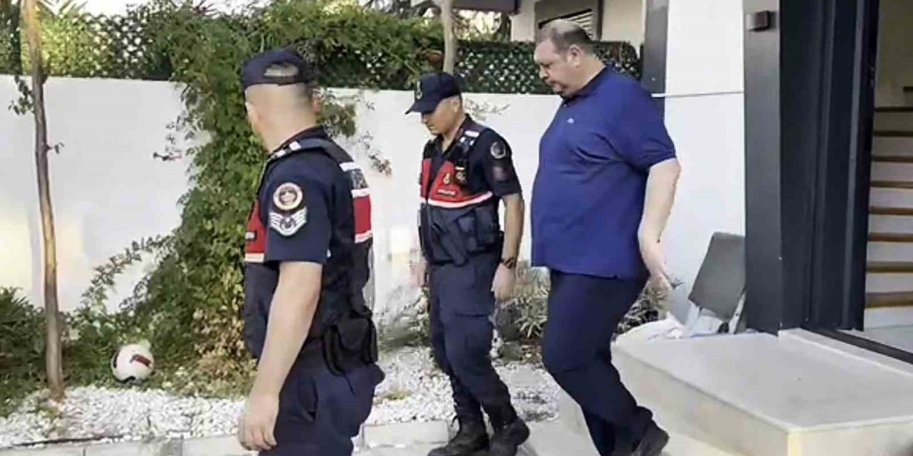 Menderes Belediyesi soruşturmasında 16 şüpheli adliyeye sevk edildi