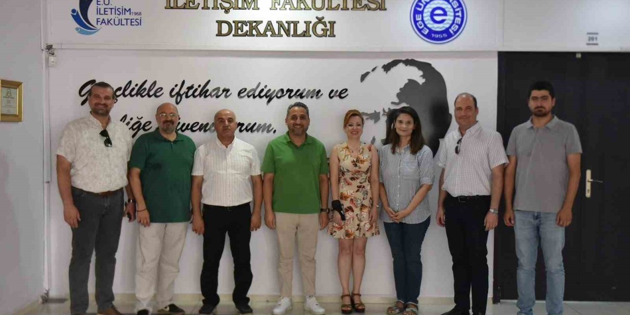 Türkiye-Azerbaycan ilişkilerine dijital diplomasi modeli