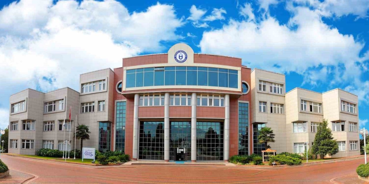 ADÜ’den gençlere çağrı: "Güçlü bir üniversite seni bekliyor"