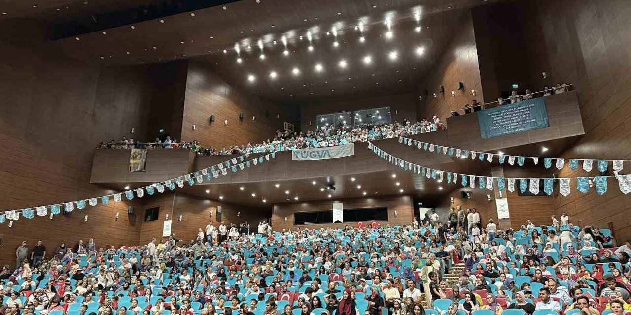Uşak’ta TÜGVA yaz okulları sona erdi