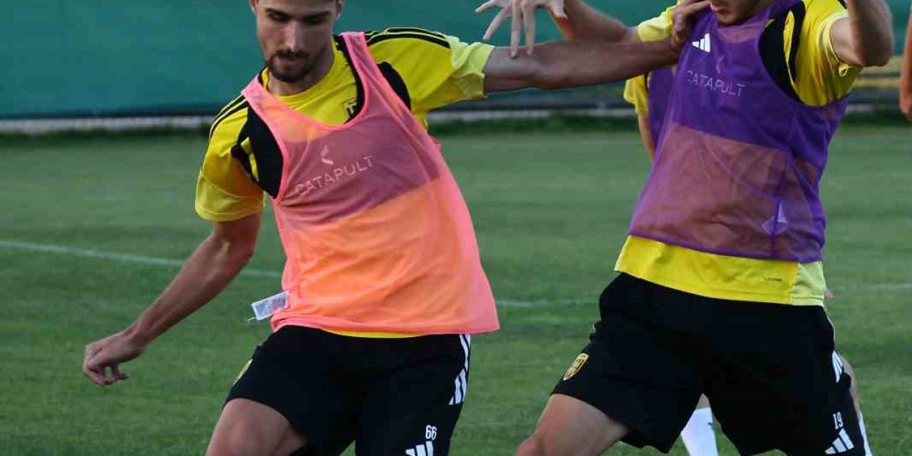 Aliağa FK’nin Afyon kampı başladı