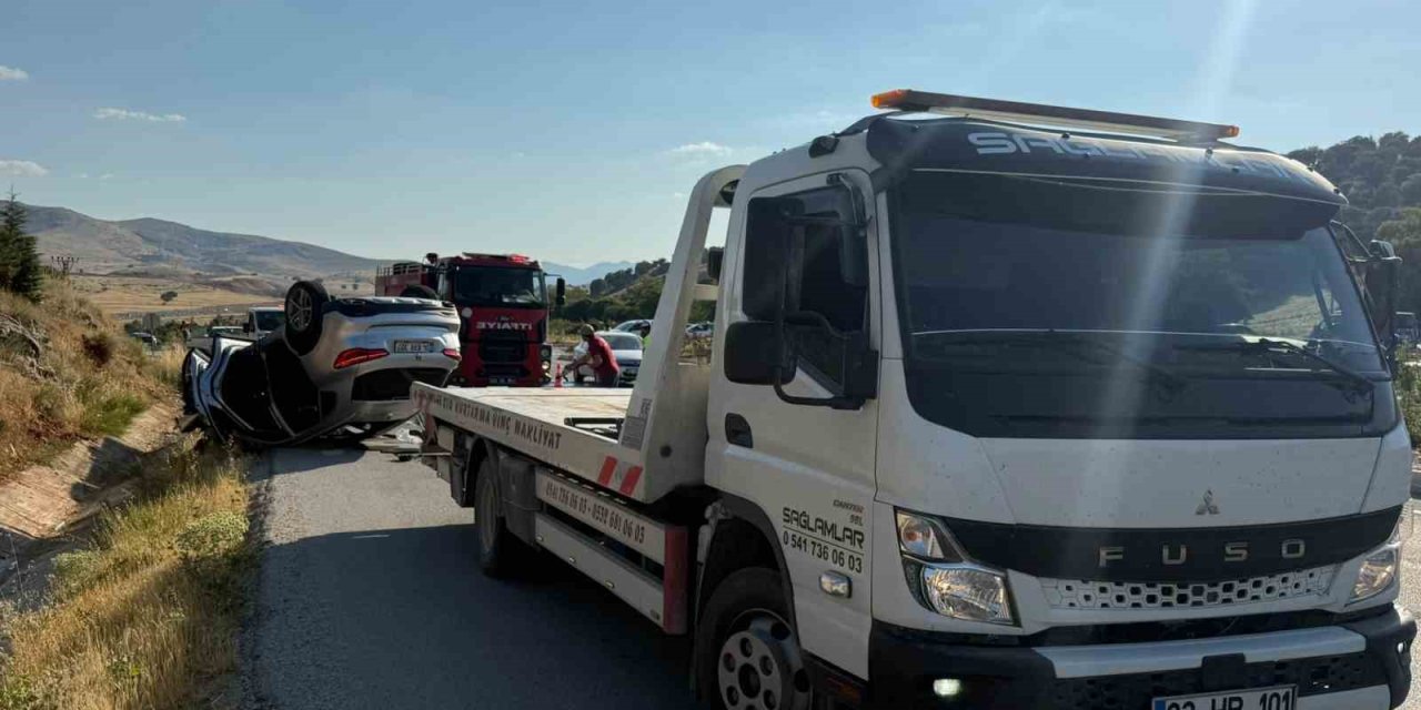 Afyonkarahisar’da trafik kazası: 1 ölü 7 yaralı