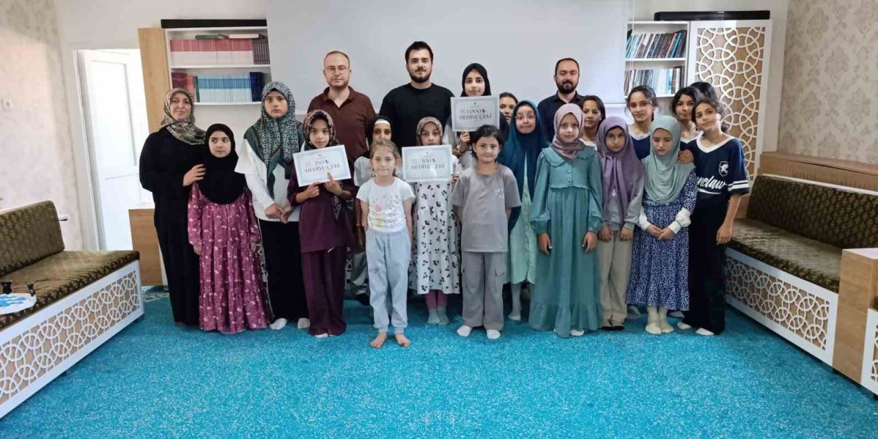 Emirdağ’da ‘Hava Hokeyi Turnuvası’ düzenlendi
