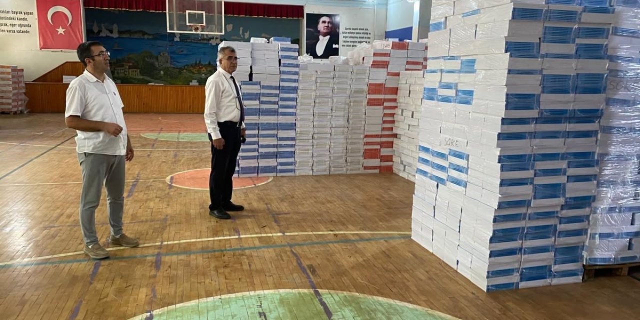 Söke’de ücretsiz ders kitaplarının dağıtım hazırlıkları sürüyor