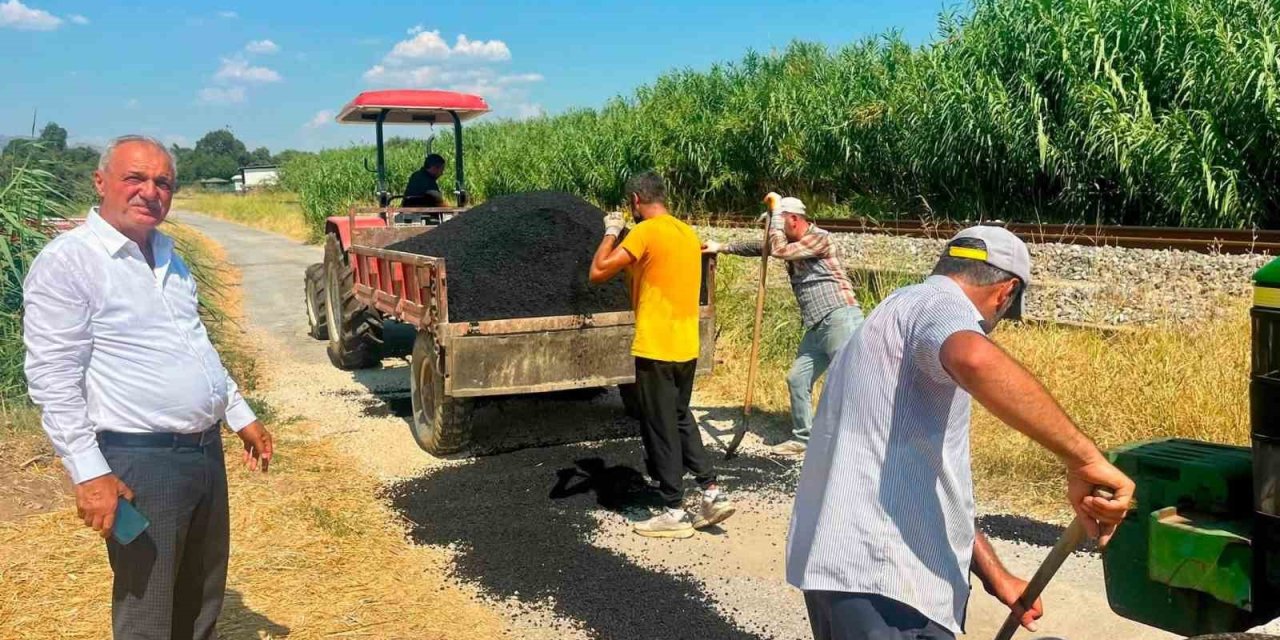 Sultanhisar’da yol bakım ve onarım çalışmaları sürüyor