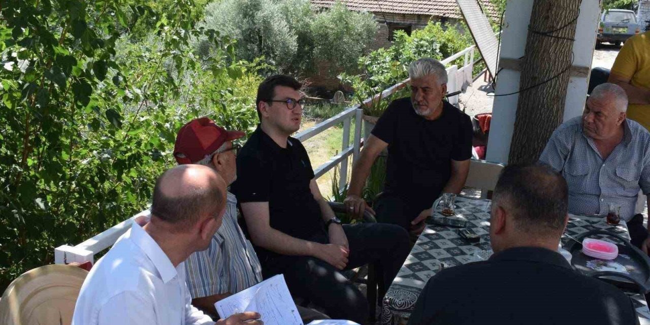 Kaymakam Sözen, yangın mağduru aileleri yalnız bırakmadı