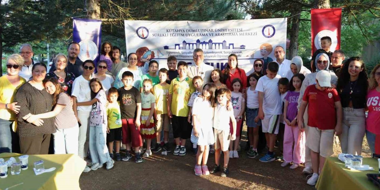 Kütahya’da ’DPÜ Çocuk Yaz Atölyeleri’ aile pikniğiyle sona erdi