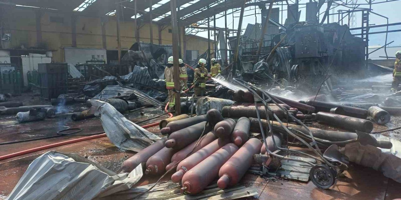 Tüp dolum tesisindeki yangında soğutma çalışmaları devam ediyor