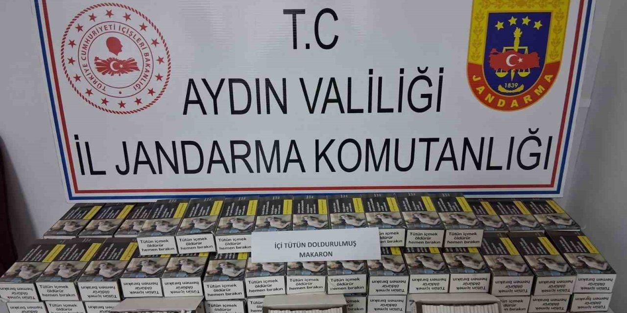 Didim’de satışı yasak 150 bıçak ele geçirildi