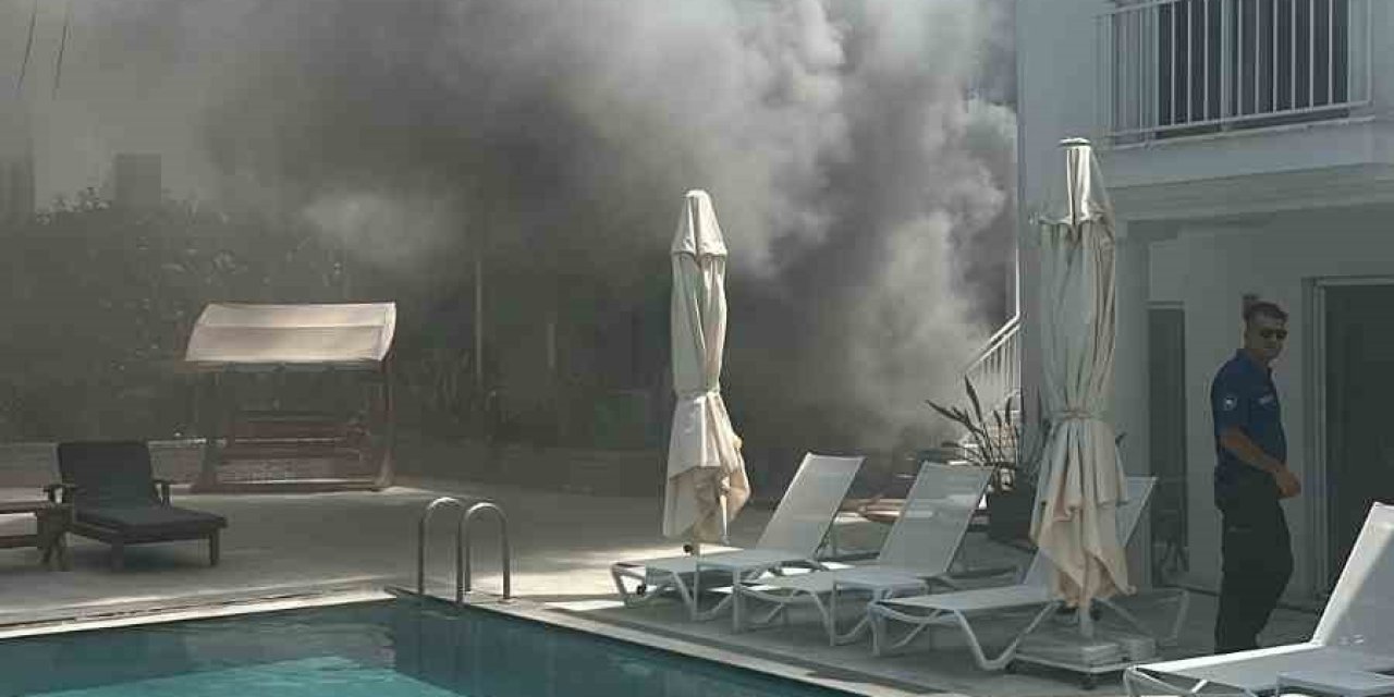 Bodrum’da otel avlusunda çıkan yangın söndürüldü
