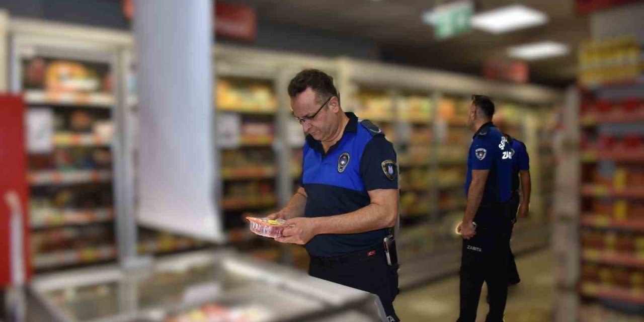 Şehzadeler’de zabıta ekiplerinden sıkı denetim