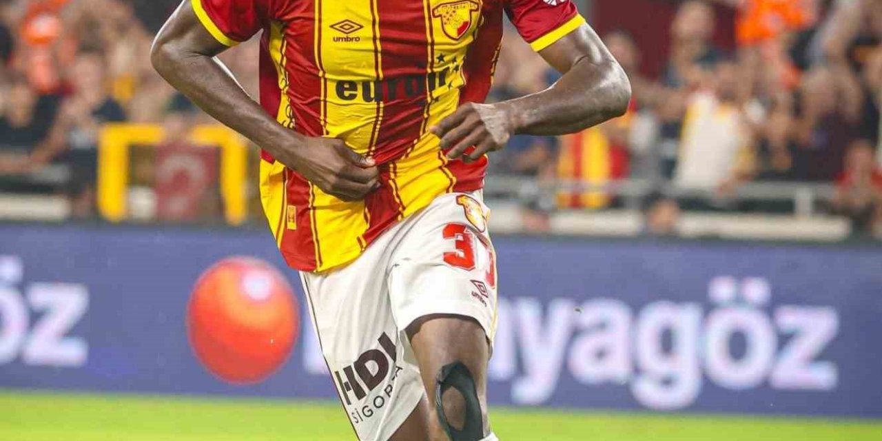 Göztepe’nin orta sahası Anthony Dennis ile Al-Jazira ilgileniyor