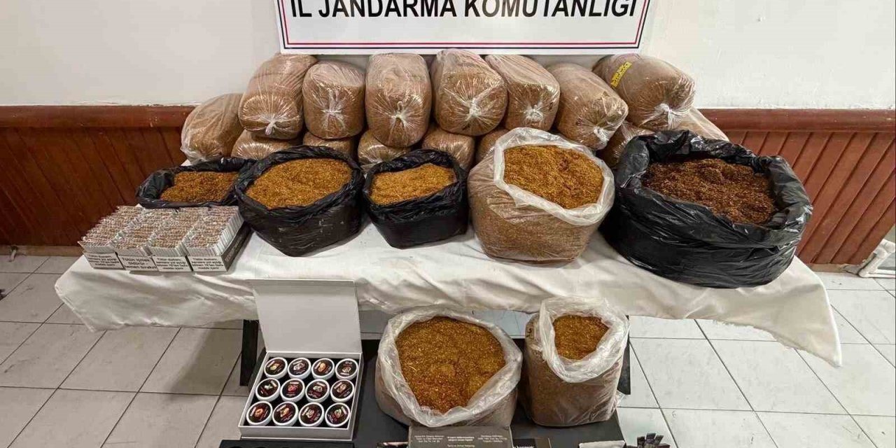 Uşak’ta 120 kilo bandrolsüz tütün ele geçirildi