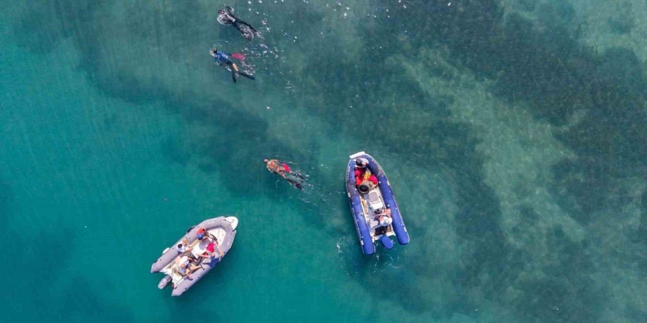 Gümbet’te deniz dibinden 310 kilogram atık çıktı